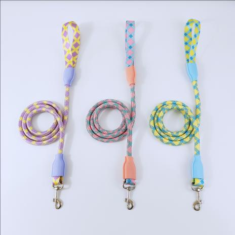 FURYBS26052万花新款  加长1.5米牵引绳  【扁手把+马卡龙皮套】