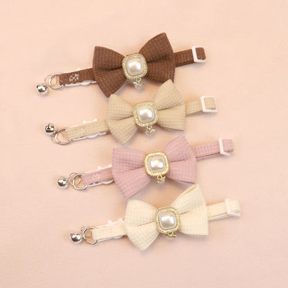 FUREVER365 Waffle Bowtie Pet Collar Vintage Pearl Pendant Cat Dog Necklace with Bell Comel Accessory