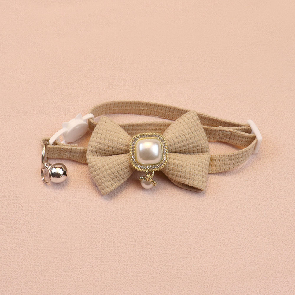 FUREVER365 Waffle Bowtie Pet Collar Vintage Pearl Pendant Cat Dog Necklace with Bell Comel Accessory