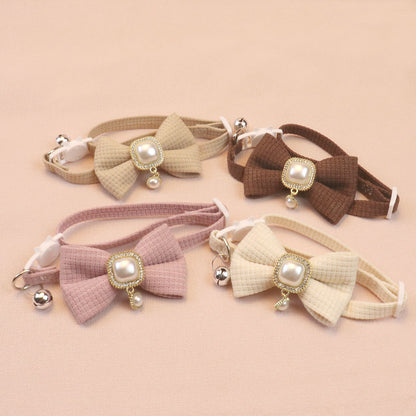 FUREVER365 Waffle Bowtie Pet Collar Vintage Pearl Pendant Cat Dog Necklace with Bell Comel Accessory