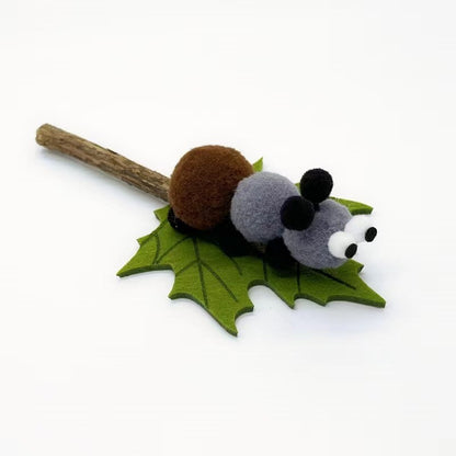 FUREVER365 MT Felt Silver Vine Cat Toy - Natural Actinidia Dental Stick with Soft Handmade Felt Lure