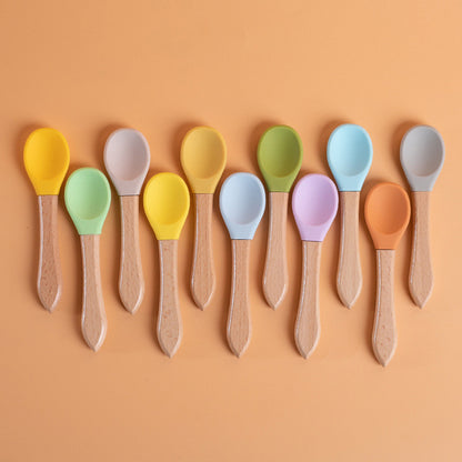 Silicone Pet Canned Food Spoon Wooden Handle Cat Dog Wet Food Feeder Scraper Scoop Food Grade Sudu
