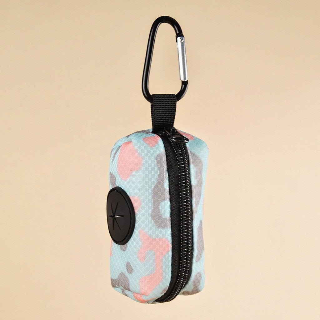 FUREVER365 Fashion Print Pet Waste Bag Dispenser Portable Dog Poop Bag Holder Case Outdoor Walking Bag