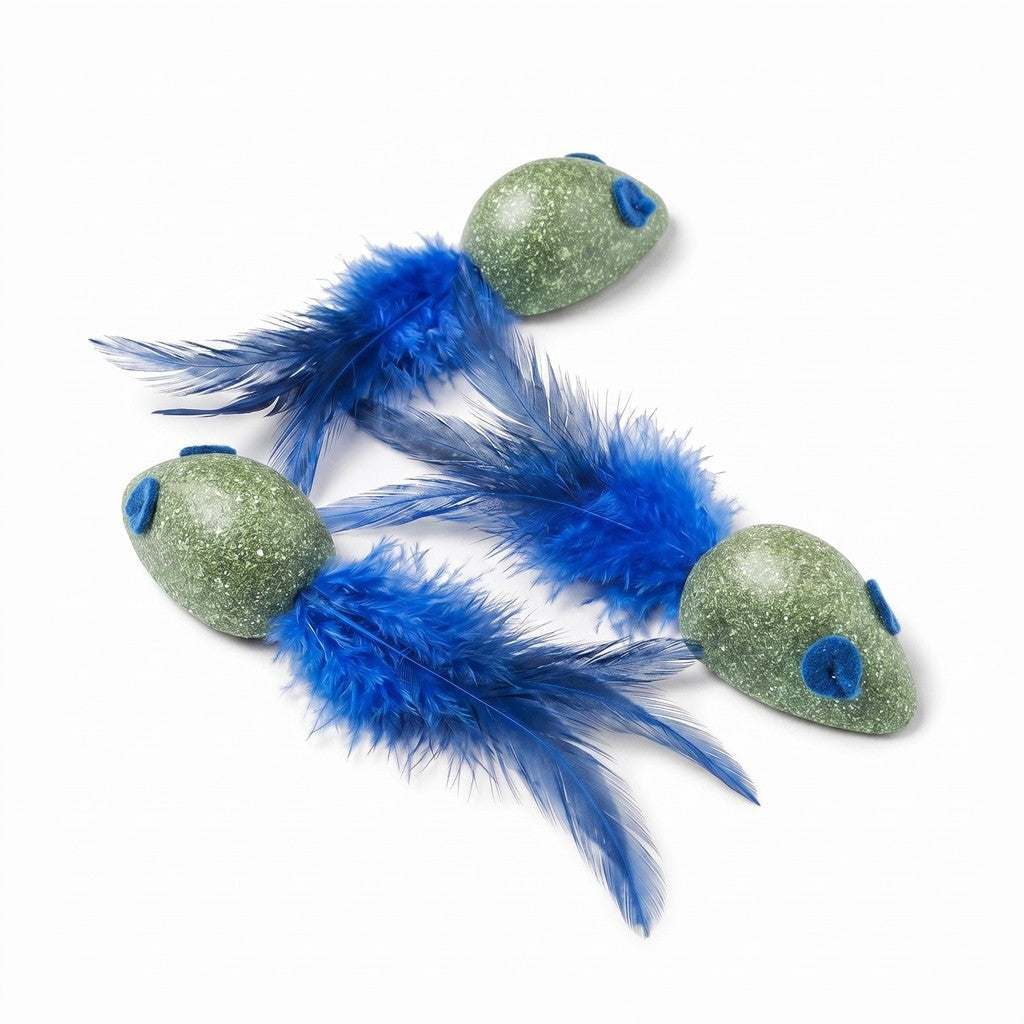FUREVER365 Natural Catnip Toy Silvervine Mouse Cat Toy Gall Fruit Molar Chew Toy with Feather Kitten